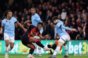 爱游戏网址 -小里弗斯季后赛去哪了